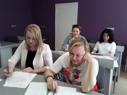 Преподаватели Набережночелнинского педуниверситета прошли обучение по функциональной грамотности